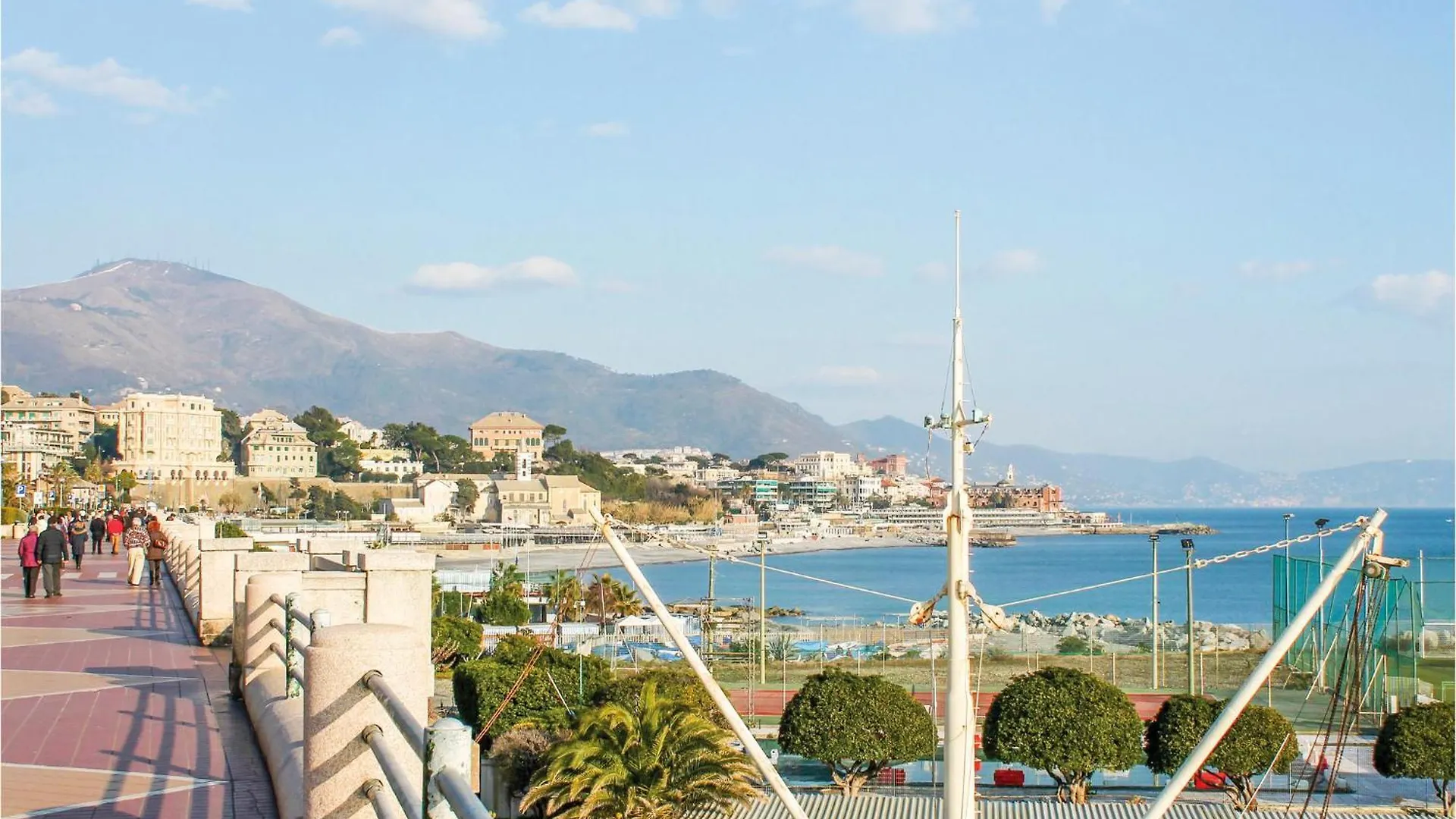 Pet Friendly Apartment In Genova With Kitchen