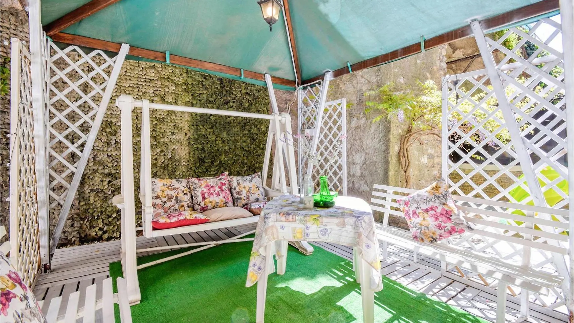 Pet Friendly Apartment In Genova With Kitchen Italy